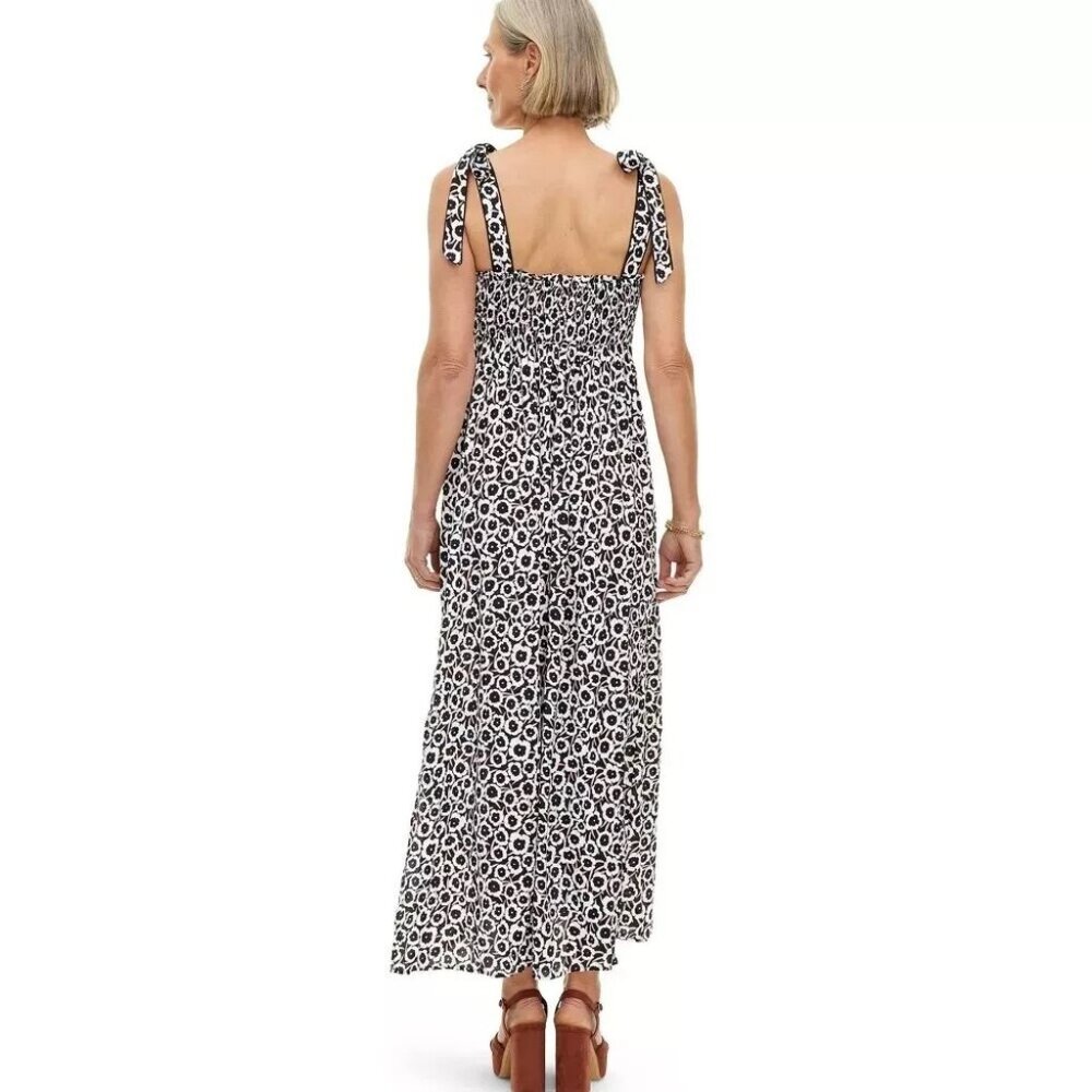 Diane Von Furstenberg Size XXS 00 Black Poppy Smocked Bodice Flared Summer Dress - Picture 4 of 10